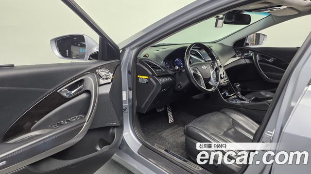 Hyundai Grandeur 2016 — photo 10