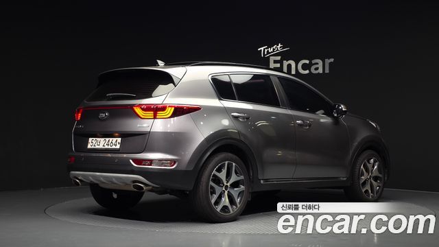 Kia Sportage 2018 — photo 2