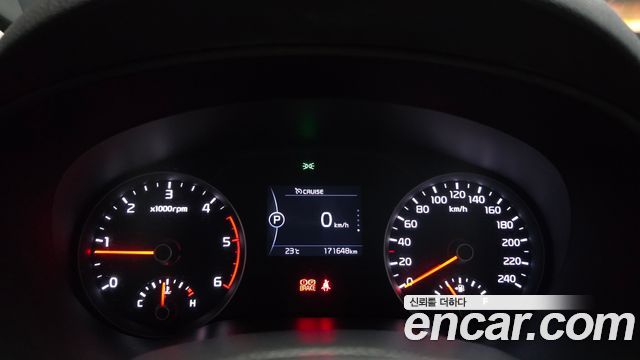Kia Sportage 2018 — photo 8