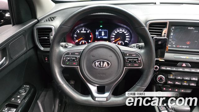 Kia Sportage 2018 — photo 13