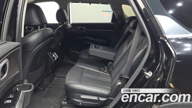Kia Sorento 2021 — photo 12