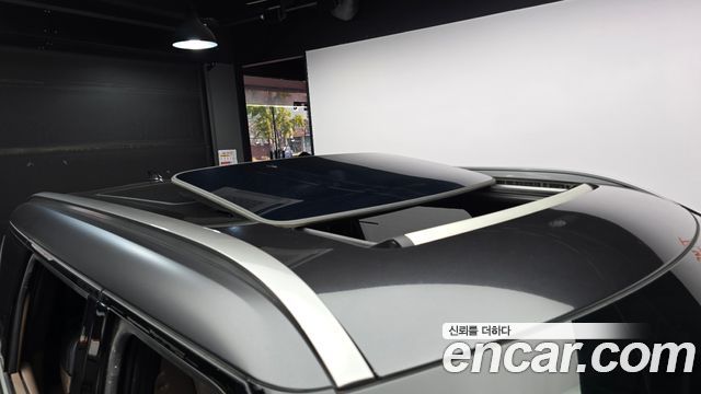 Kia EV9 2024 — photo 23