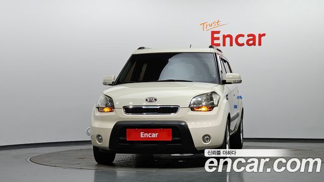 Kia Soul 2010 — photo 3