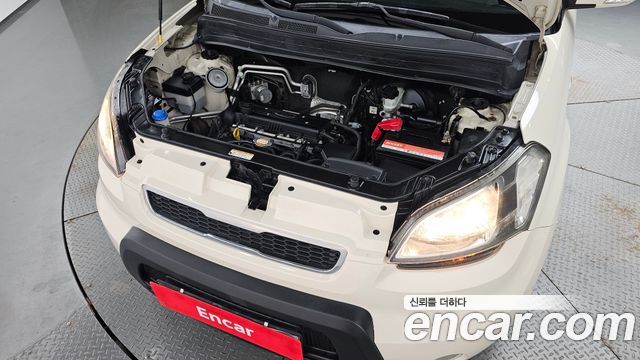 Kia Soul 2010 — photo 6