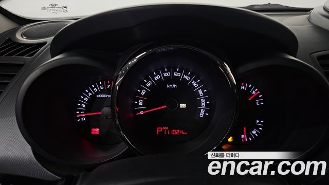 Kia Soul 2010 — photo 8