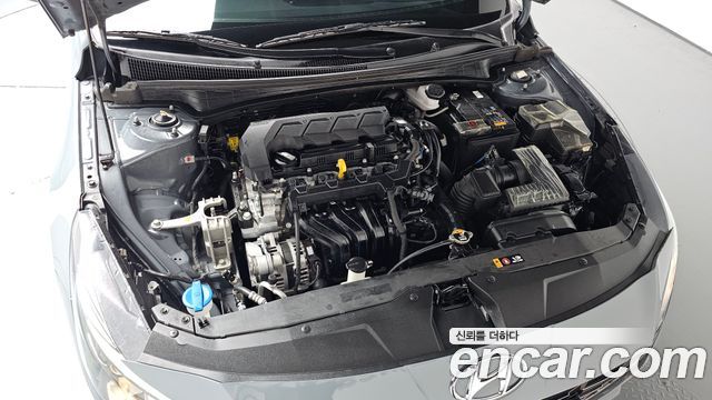 Hyundai AVANTE 2022 — photo 6