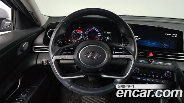Hyundai AVANTE 2022 — photo 19