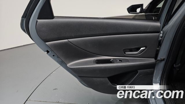 Hyundai AVANTE 2022 — photo 15