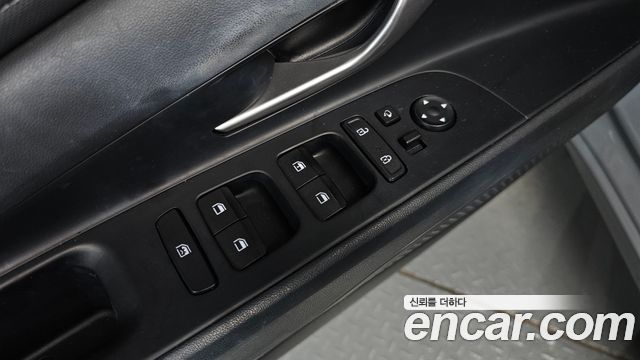 Hyundai AVANTE 2022 — photo 29