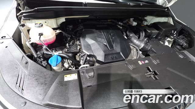 Kia Canival 2022 — photo 6