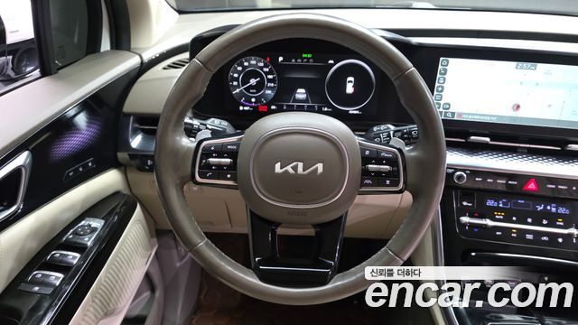 Kia Canival 2022 — photo 13