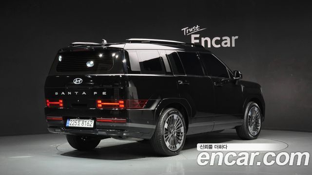 Hyundai Santafe 2025 — photo 2