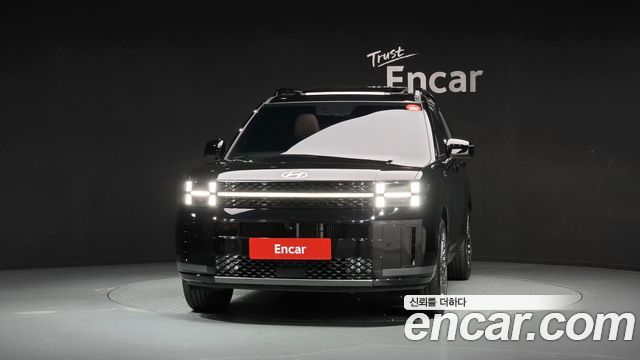 Hyundai Santafe 2025 — photo 3