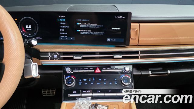 Hyundai Santafe 2025 — photo 25