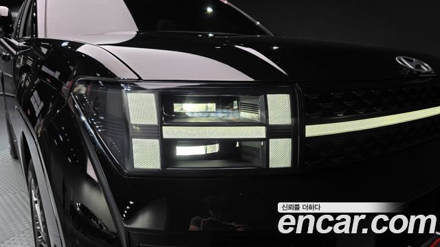 Hyundai Santafe 2025 — photo 8