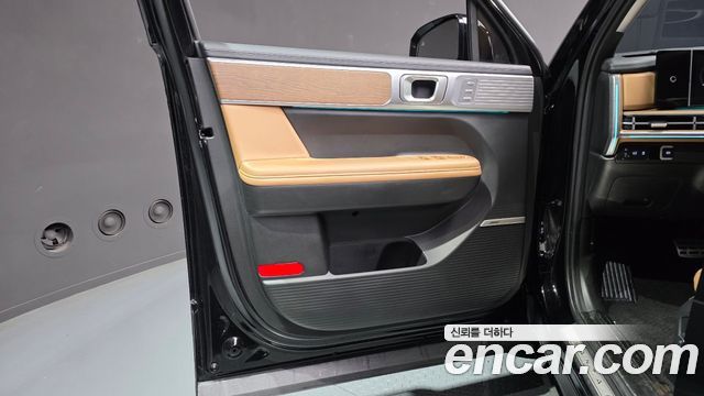 Hyundai Santafe 2025 — photo 14