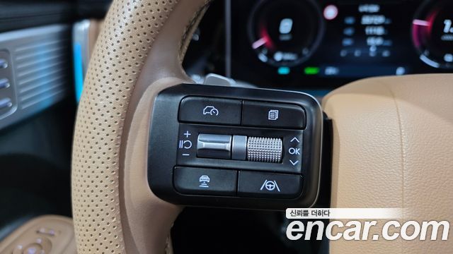 Hyundai Santafe 2025 — photo 30