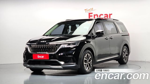Kia Canival 2022 — photo 1