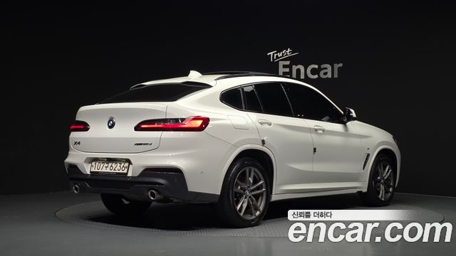 BMW X4 2020 — photo 2