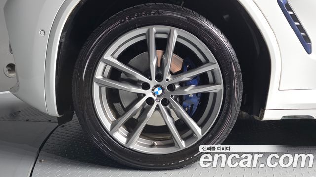 BMW X4 2020 — photo 5