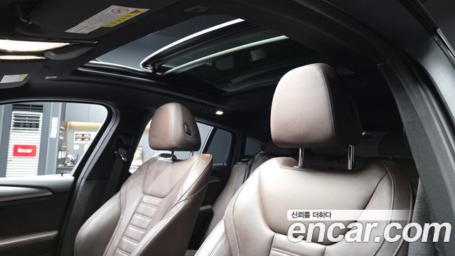 BMW X4 2020 — photo 24