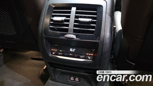 BMW X4 2020 — photo 25