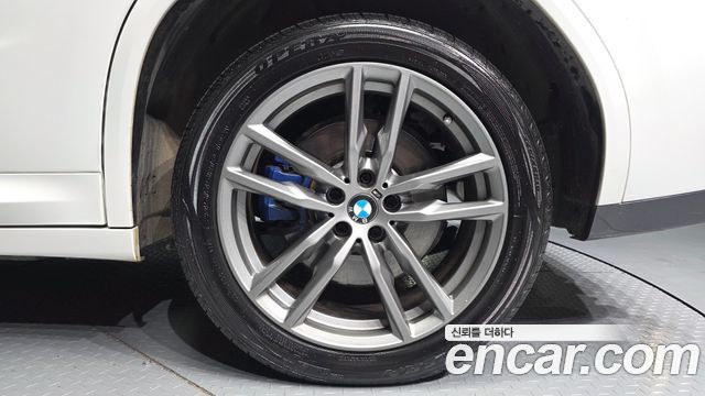 BMW X4 2020 — photo 7