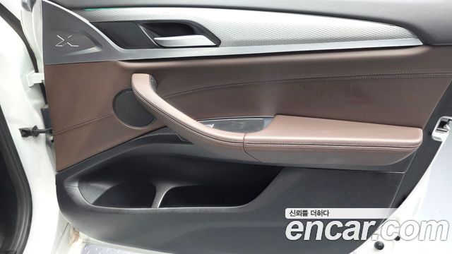 BMW X4 2020 — photo 14