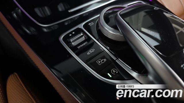 Mercedes-Benz E-Class 2017 — photo 19
