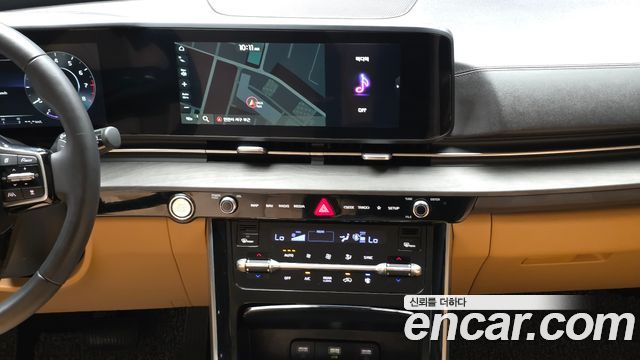 Kia Canival 2023 — photo 21