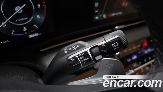 Kia Canival 2023 — photo 26