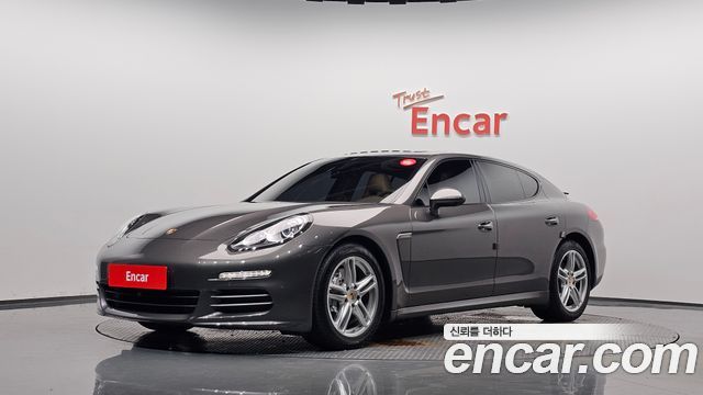 Porsche Panamera 2014 — photo 1