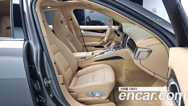 Porsche Panamera 2014 — photo 11