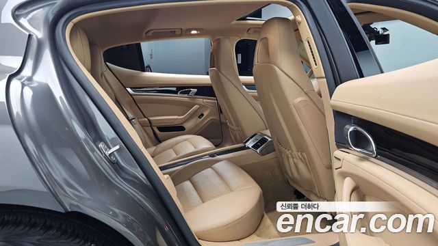Porsche Panamera 2014 — photo 12