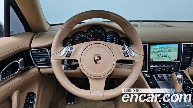 Porsche Panamera 2014 — photo 13