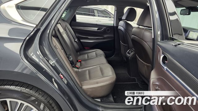 Hyundai Grandeur 2018 — photo 18