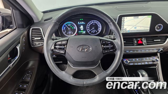 Hyundai Grandeur 2018 — photo 19