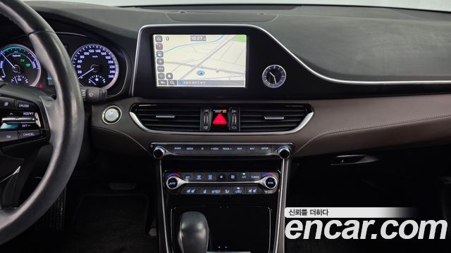 Hyundai Grandeur 2018 — photo 20