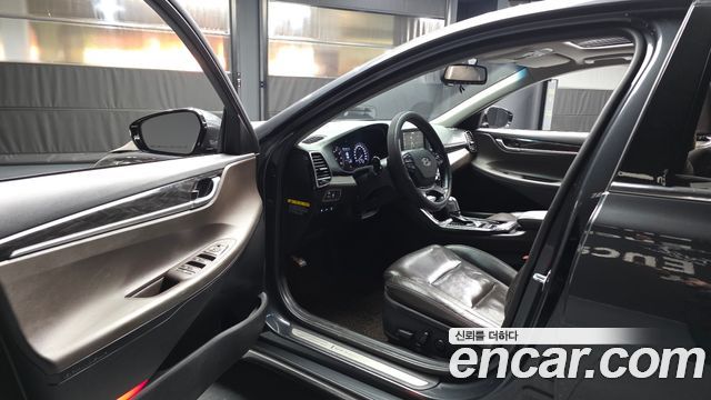 Hyundai Grandeur 2018 — photo 10