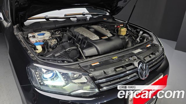 Volkswagen Touareg 2014 — photo 6