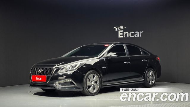 Hyundai Sonata 2017 — photo 1