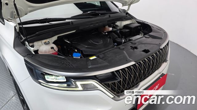 Kia Canival 2023 — photo 6