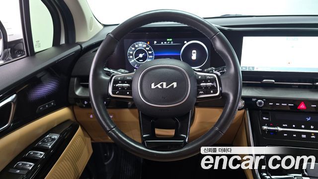 Kia Canival 2023 — photo 12
