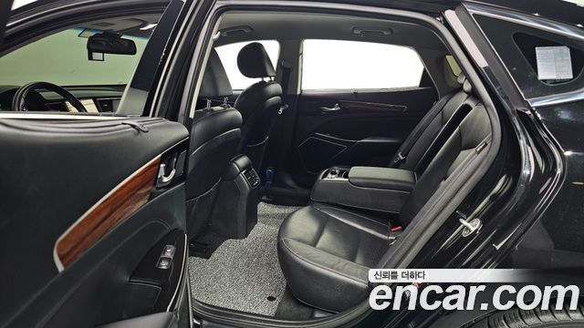 Kia K7 2017 — photo 18