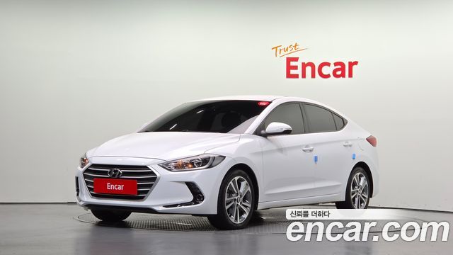 Hyundai AVANTE 2018 — photo 1