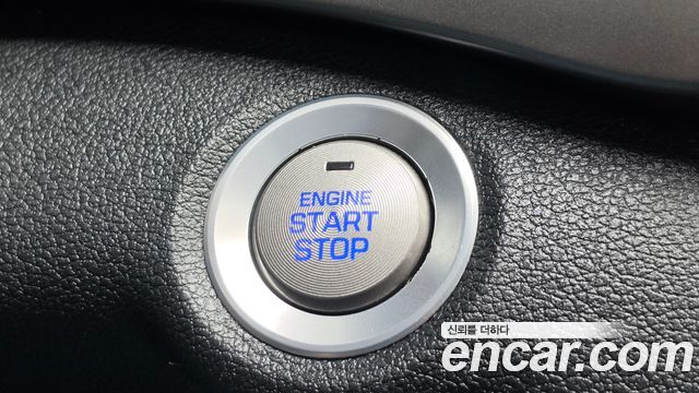 Hyundai AVANTE 2018 — photo 23