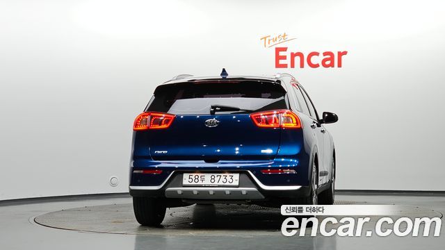 Kia Niro 2018 — photo 4