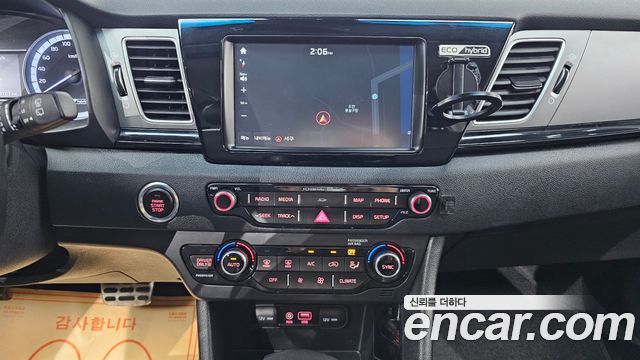 Kia Niro 2018 — photo 19