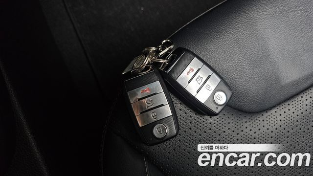 Kia Niro 2018 — photo 22