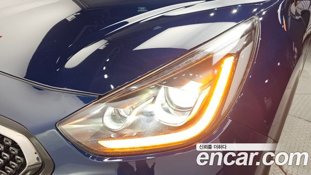 Kia Niro 2018 — photo 8